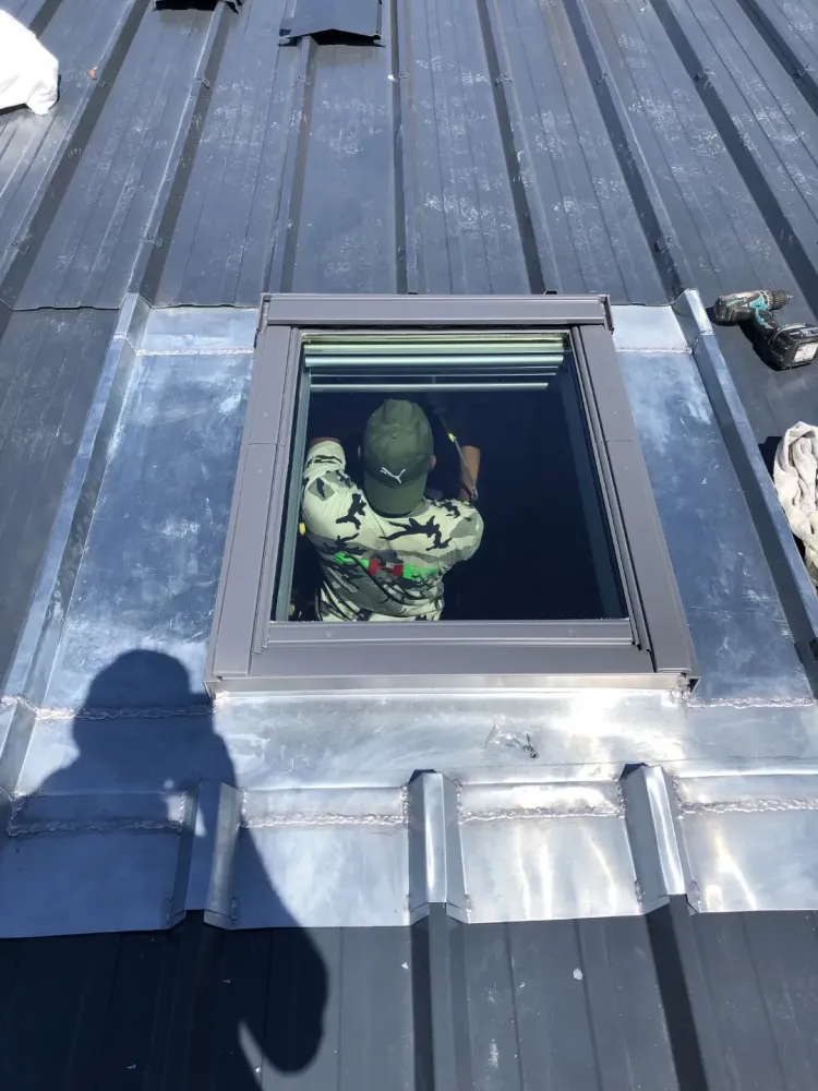 Toit pose interieur velux